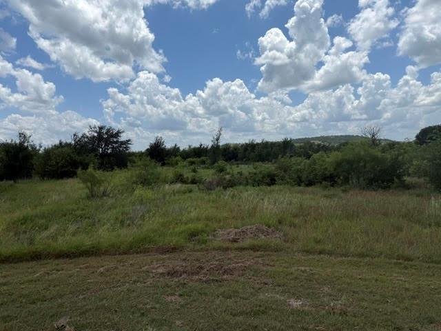 The Hills - Land