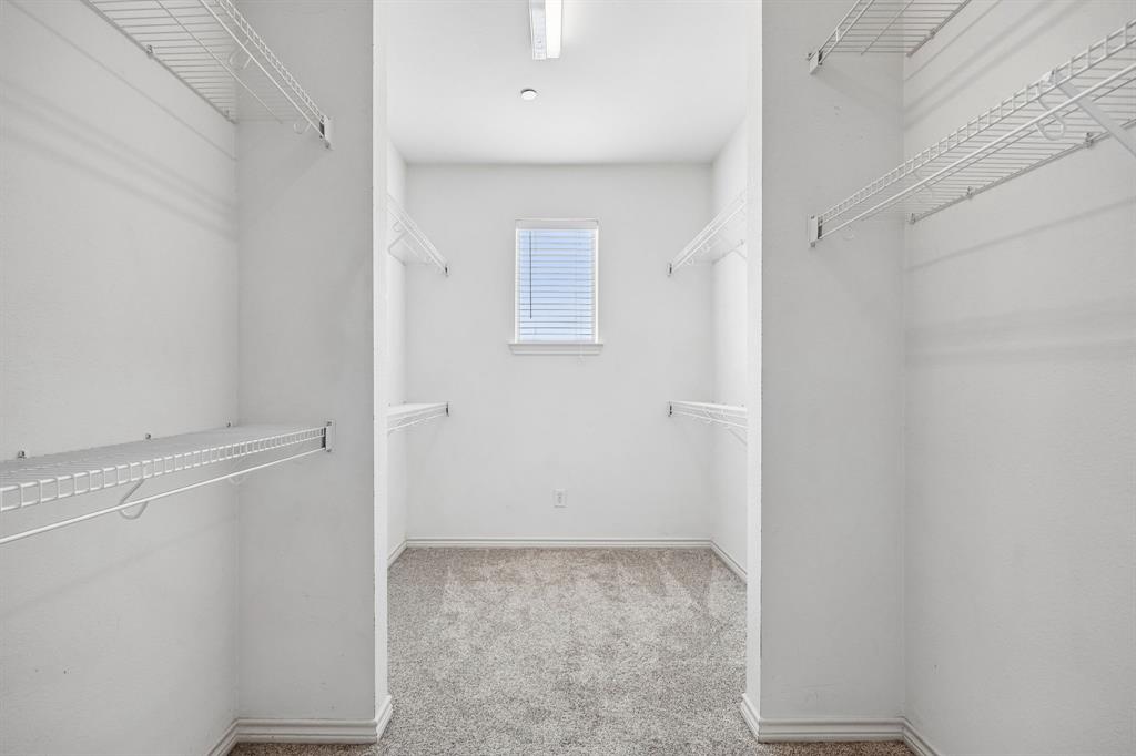 CHARLESTON SQUARE CONDOS - Residential