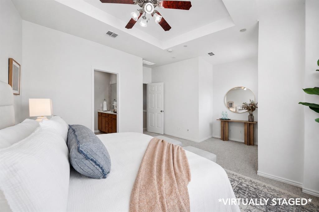 CHARLESTON SQUARE CONDOS - Residential