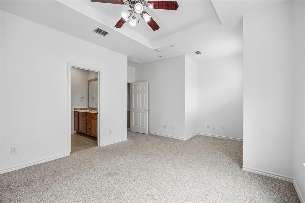 CHARLESTON SQUARE CONDOS - Residential