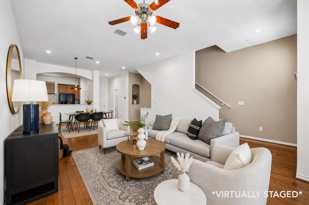 CHARLESTON SQUARE CONDOS - Residential