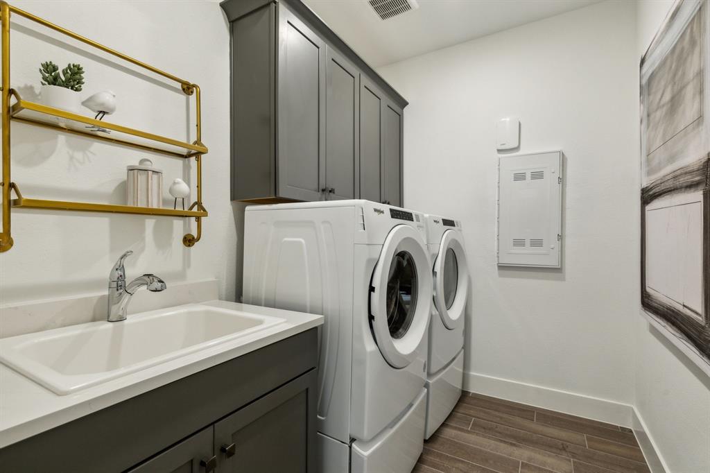 Del Webb Trinity Falls - Residential