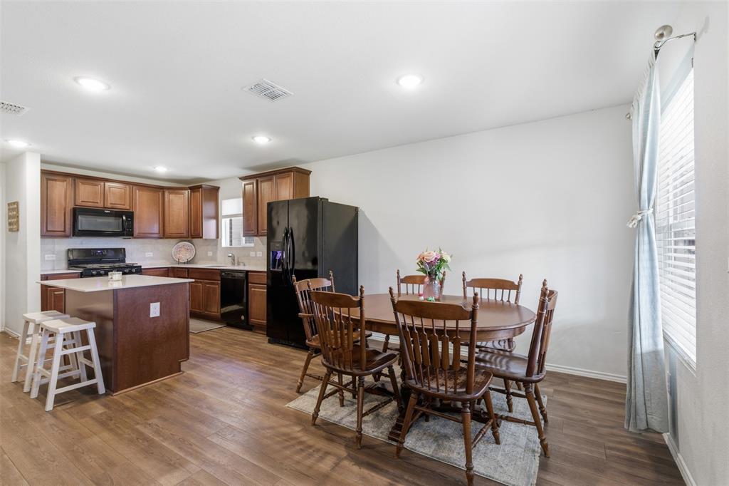 Elizabeth Crk Alpha Ranch - Residential