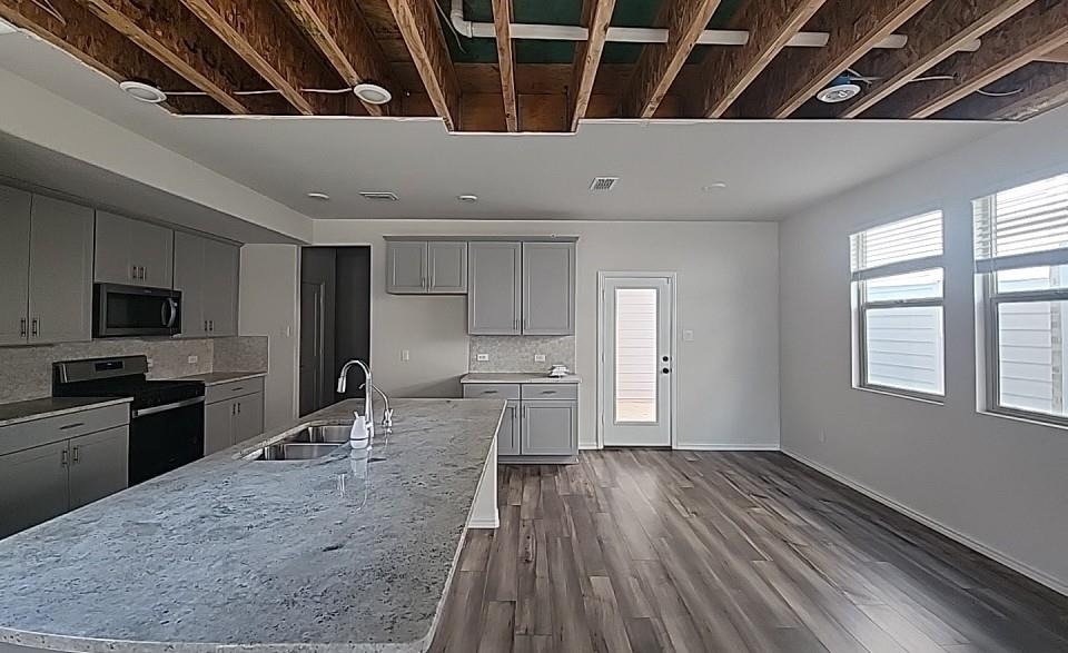 Ashford Pk Ph 1 - Residential