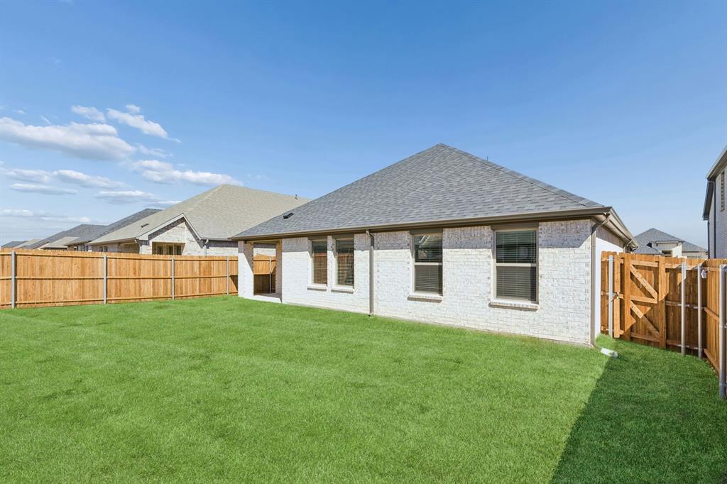 Lakehaven - Residential