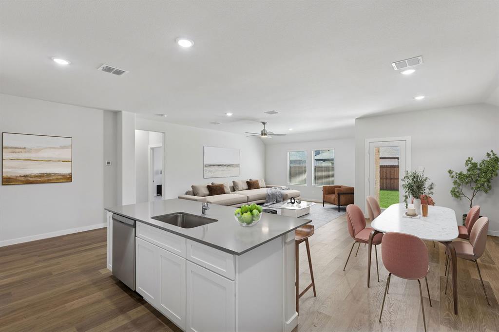 Lakehaven - Residential