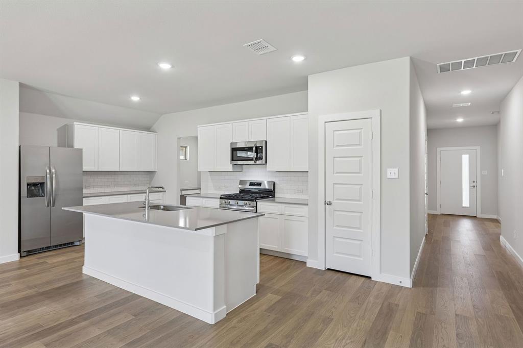 Lakehaven - Residential