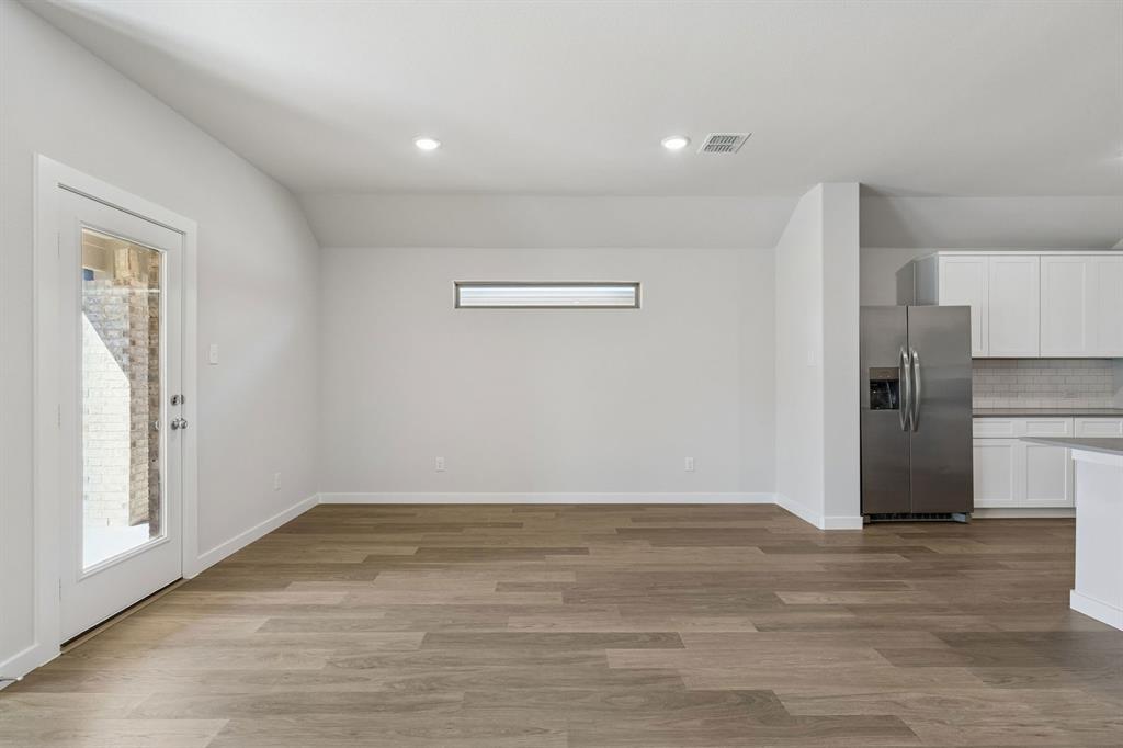 Lakehaven - Residential