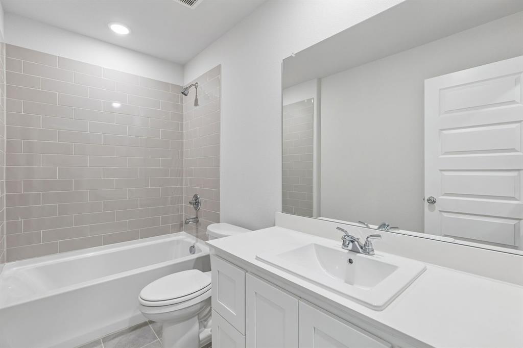 Lakehaven - Residential