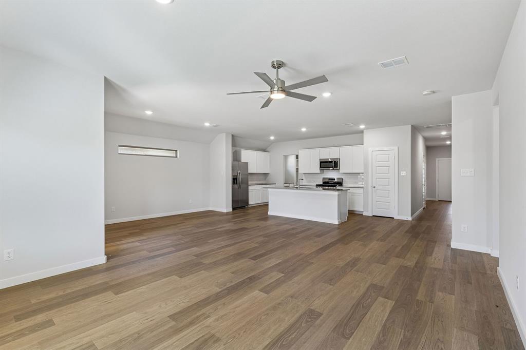 Lakehaven - Residential