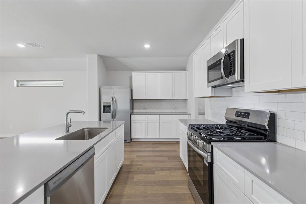 Lakehaven - Residential