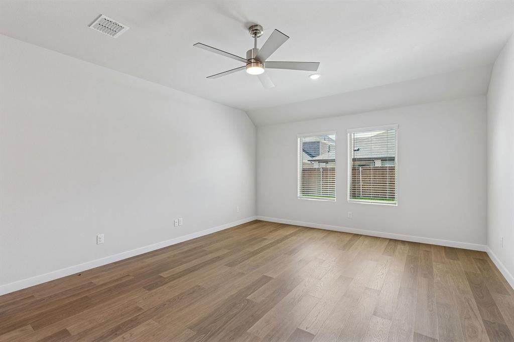 Lakehaven - Residential