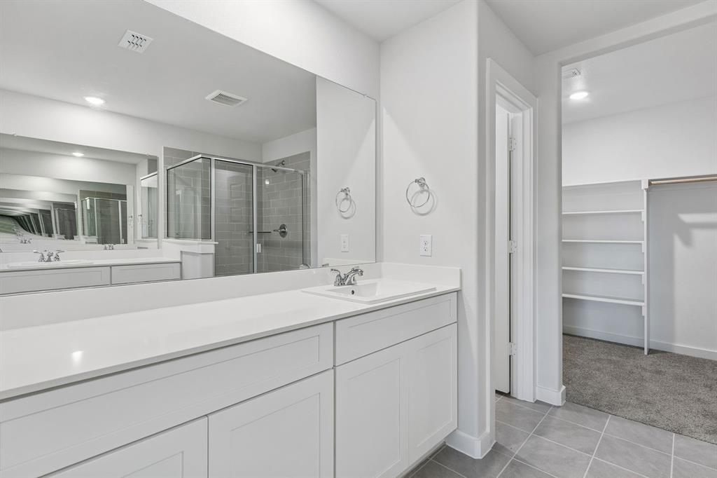 Lakehaven - Residential