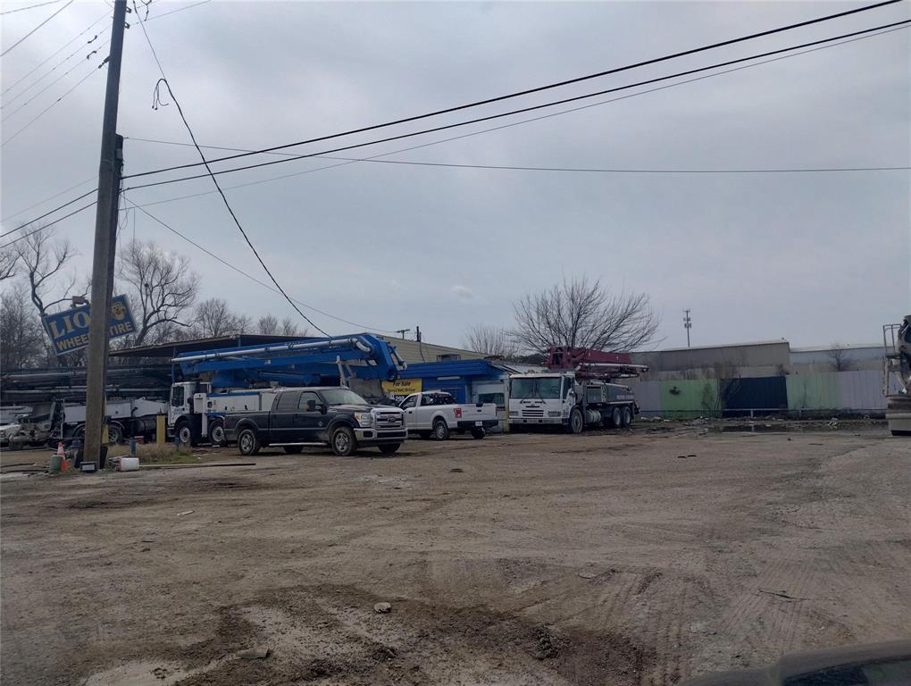 7955 - Commercial Sale