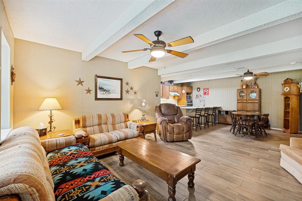 A1460 A1137 - Residential