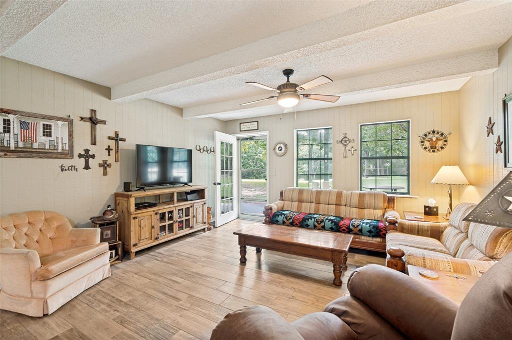 A1460 A1137 - Residential