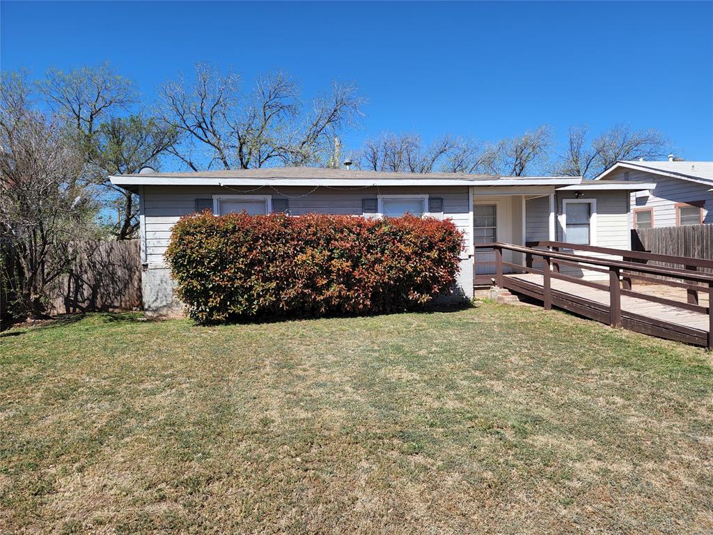 Nice, clean 3 bedroom, two living area home in central Abilene. Fresh paint inside and new flooring in the second living area. An electric stove will be provided and the tenant is to provide their own refrigerator. Washer and dryer hookups. Fenced backyard. Pets must be approved by the landlord, size and breed restrictions apply. Pet-fee is non-refundable.