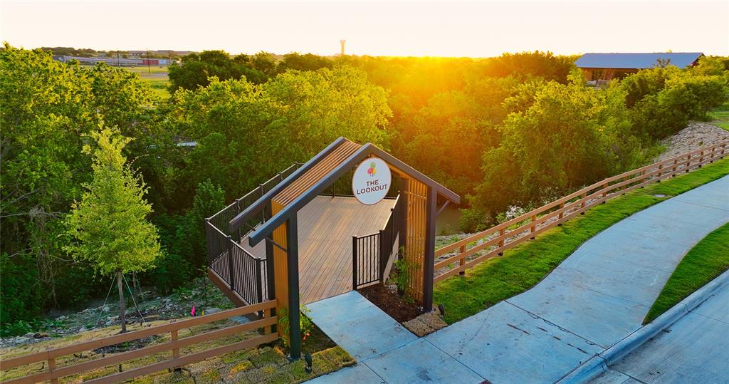 Treeline - Residential