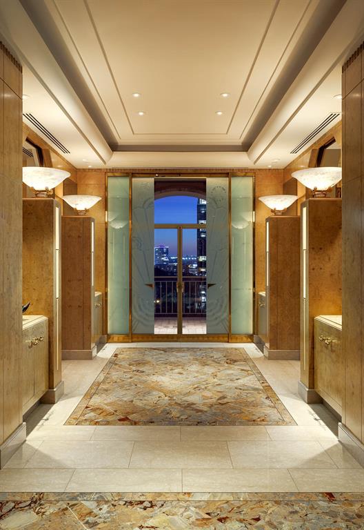 Mansion Residence - Residential