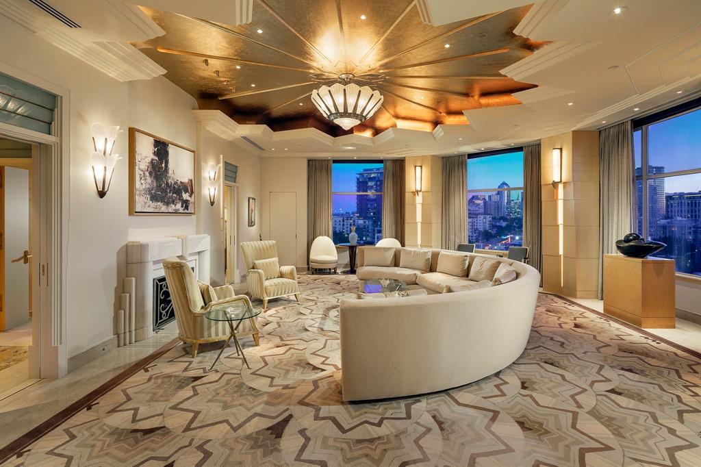 Mansion Residence - Residential