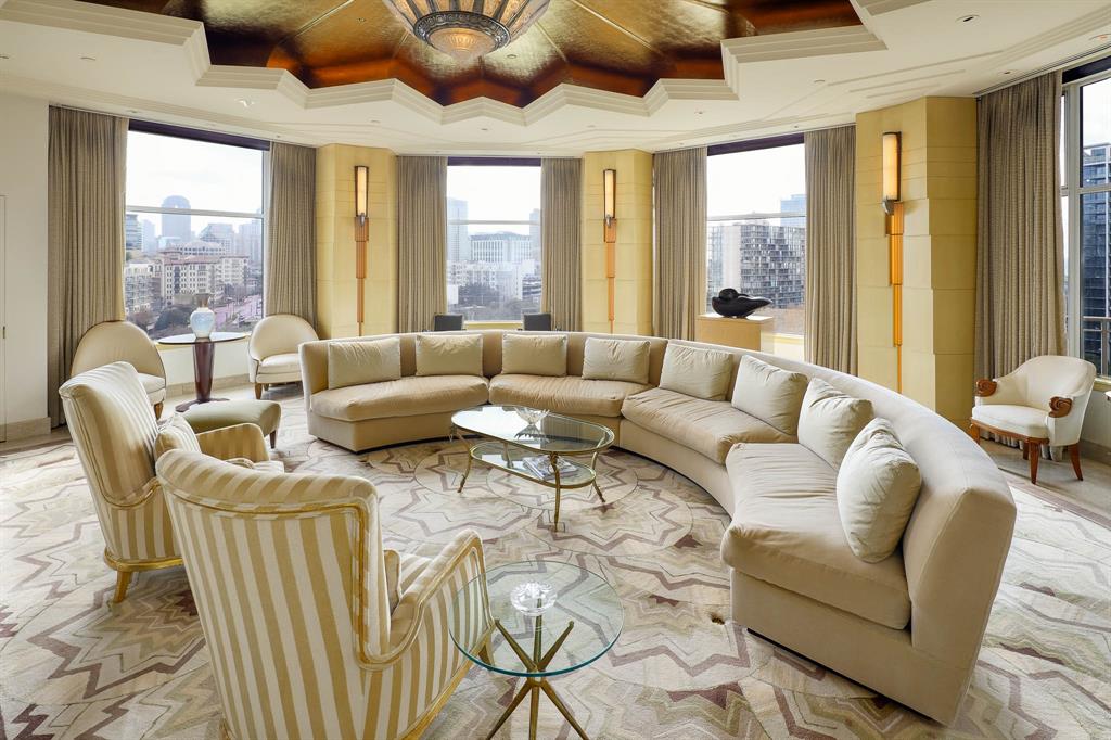 Mansion Residence - Residential