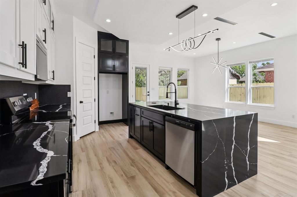 WESTMORELAND PARK - Residential
