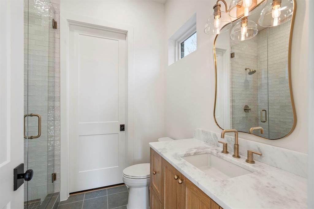 LAKEWOOD HTS - Residential