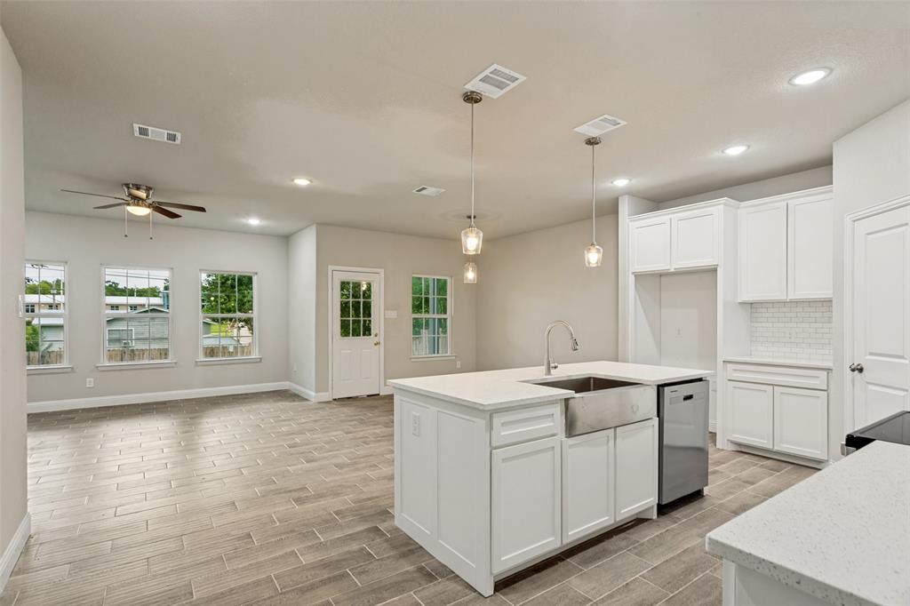 Chamberlain Arlington Heights 2nd - Residential