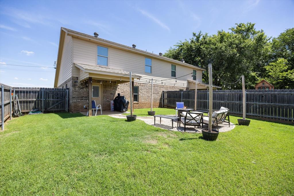 Tolar - Residential