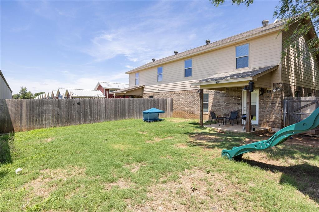 Tolar - Residential