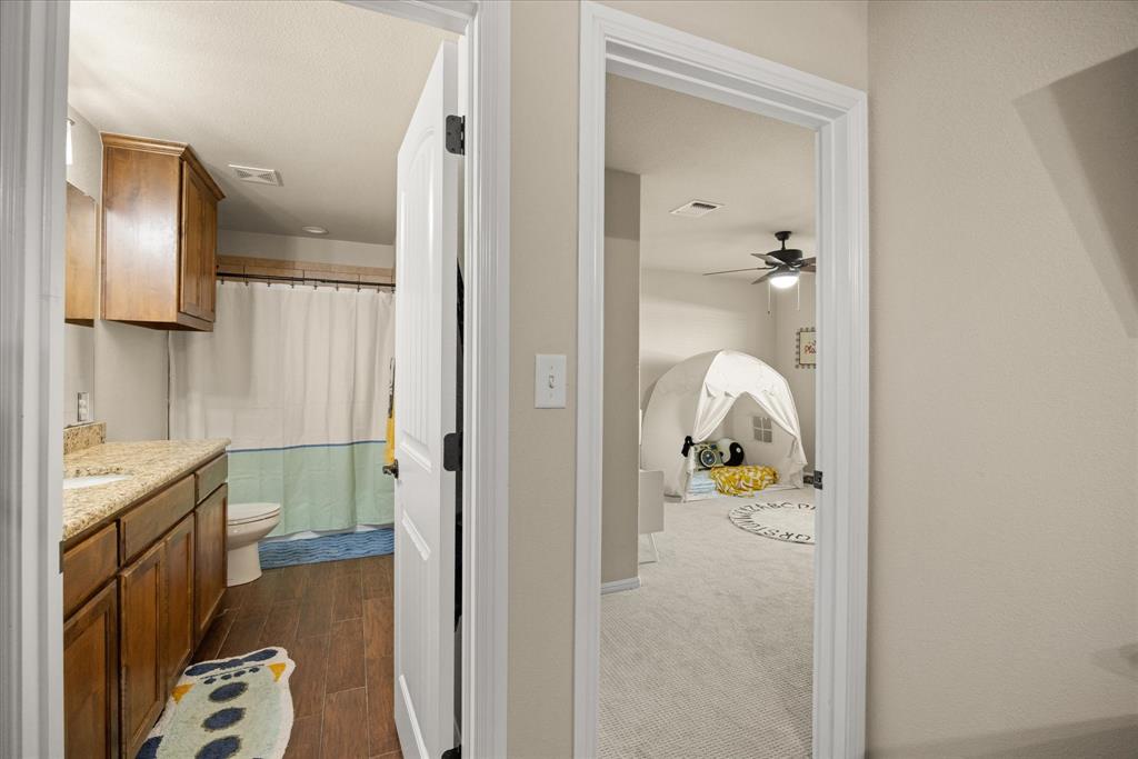 Tolar - Residential