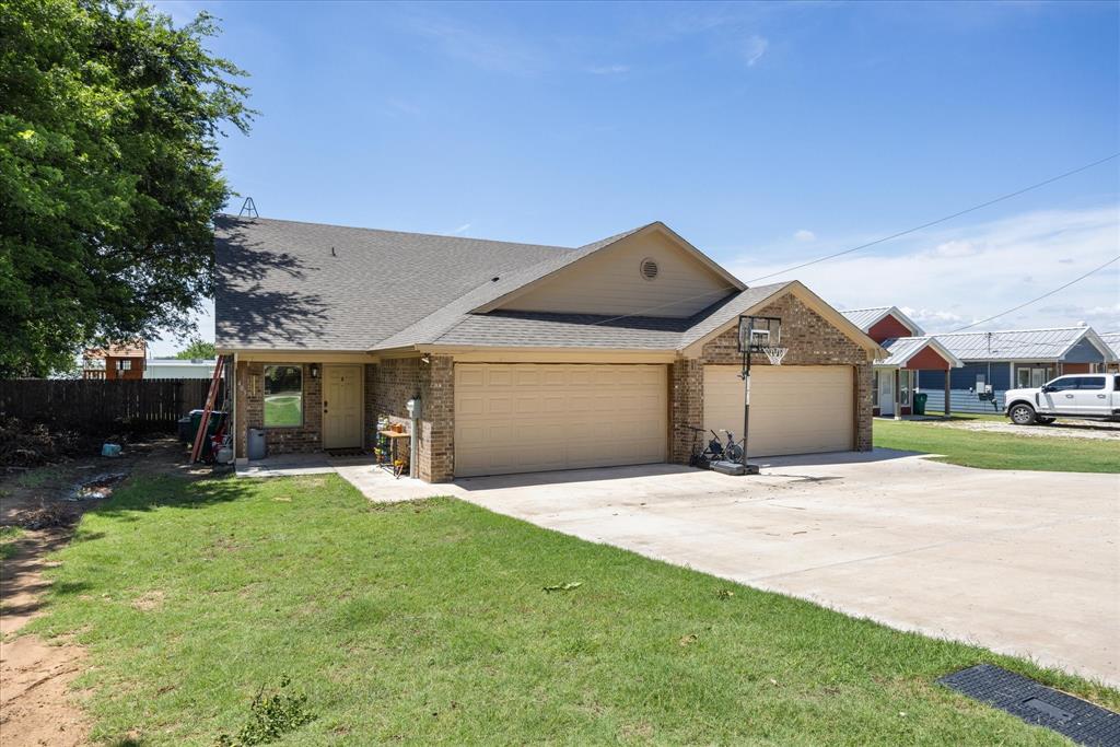 Tolar - Residential