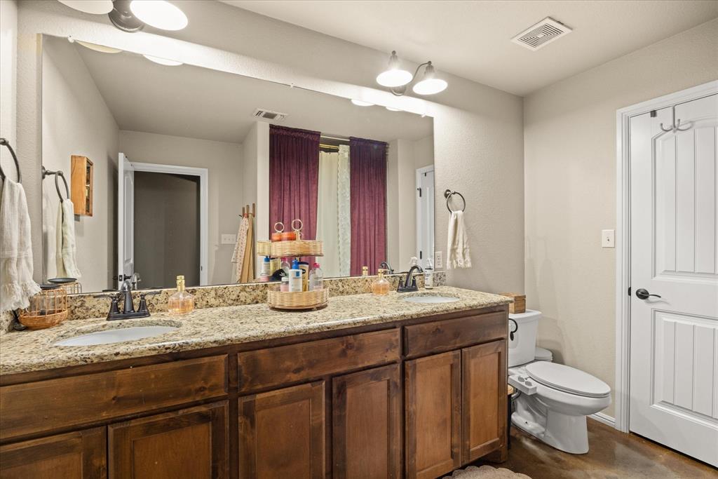 Tolar - Residential