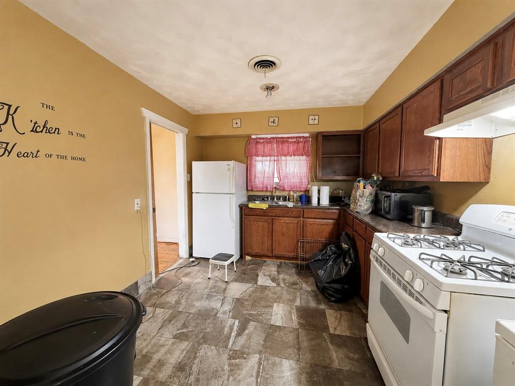 Woodlawn Place - Residential