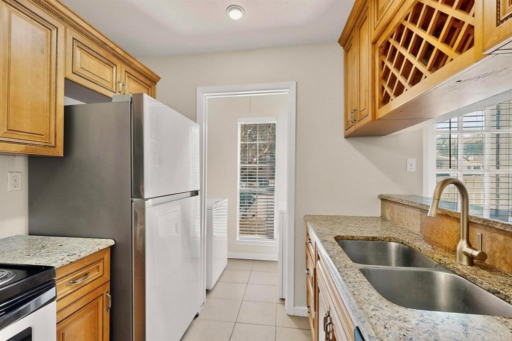 Woodhaven Condo - Residential