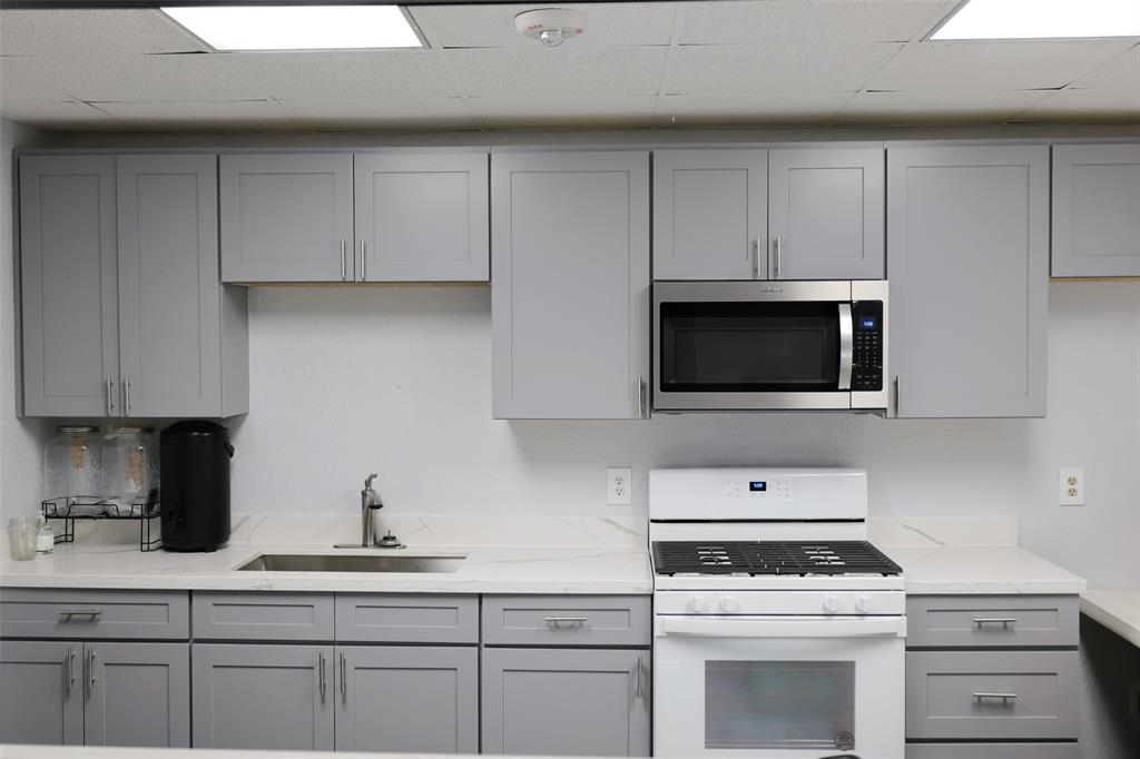 Woodhaven Add - Commercial Sale