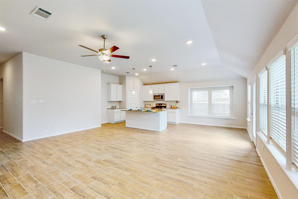 Sutton Fields Ph 3d - Residential Lease