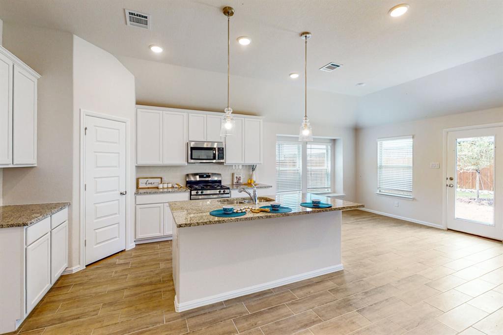 Sutton Fields Ph 3d - Residential Lease