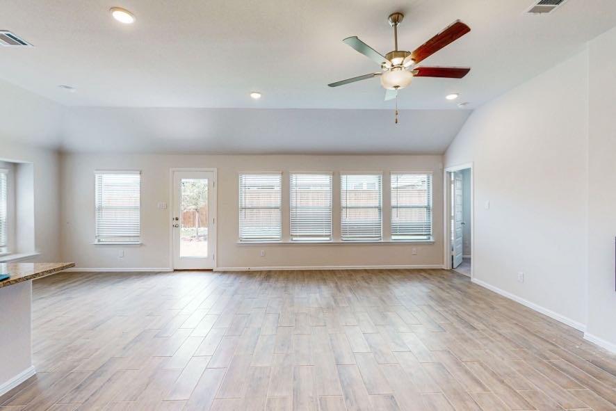 Sutton Fields Ph 3d - Residential Lease