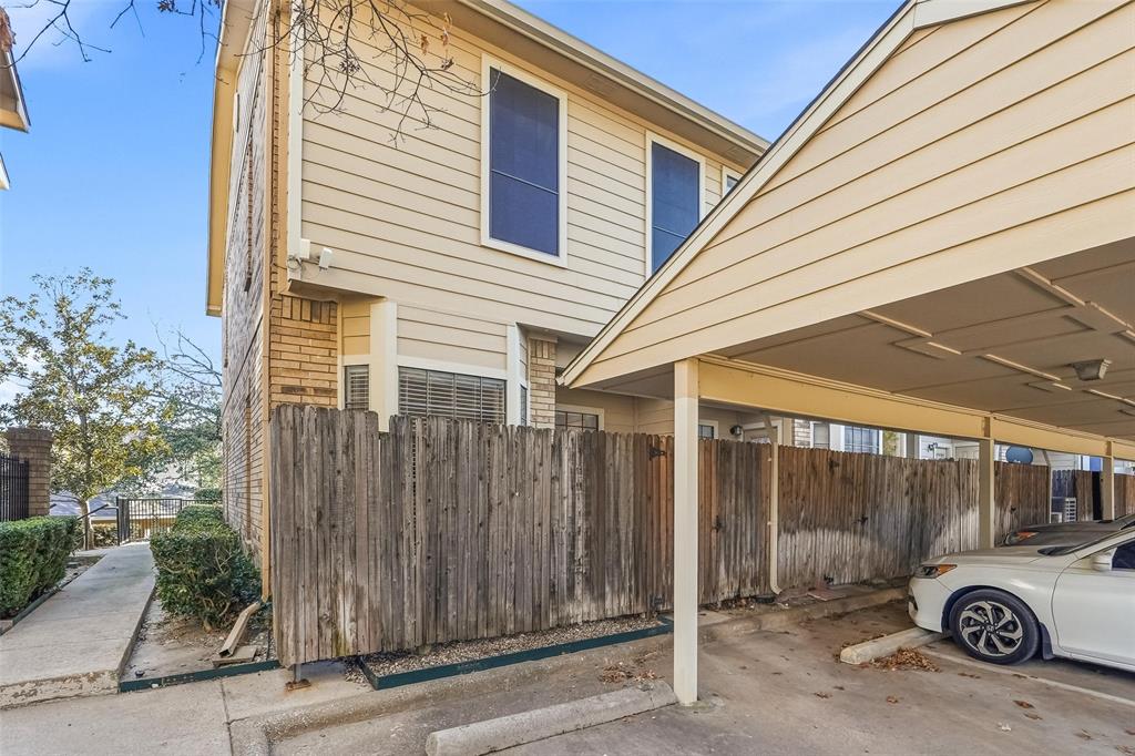 Preston On Lake Condo - Residential