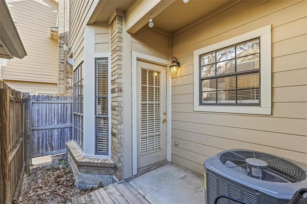Preston On Lake Condo - Residential