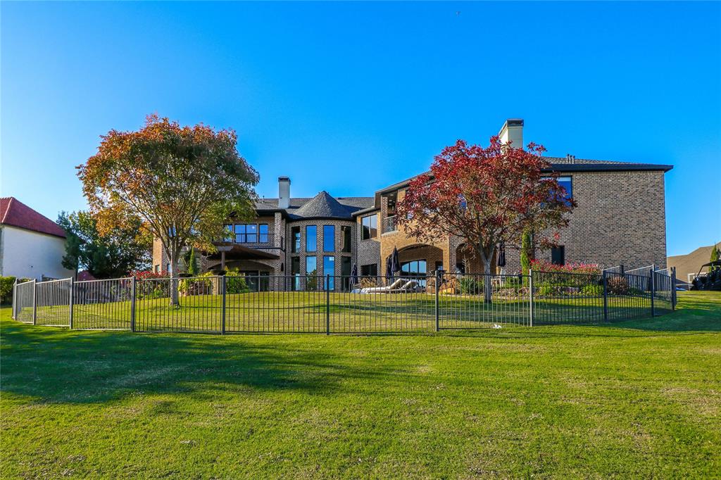 Crystal Shores - Residential