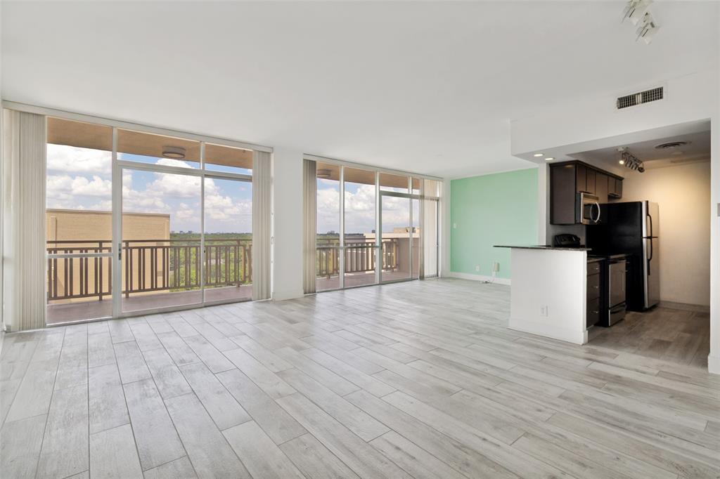 Preston Tower Condo - Residential