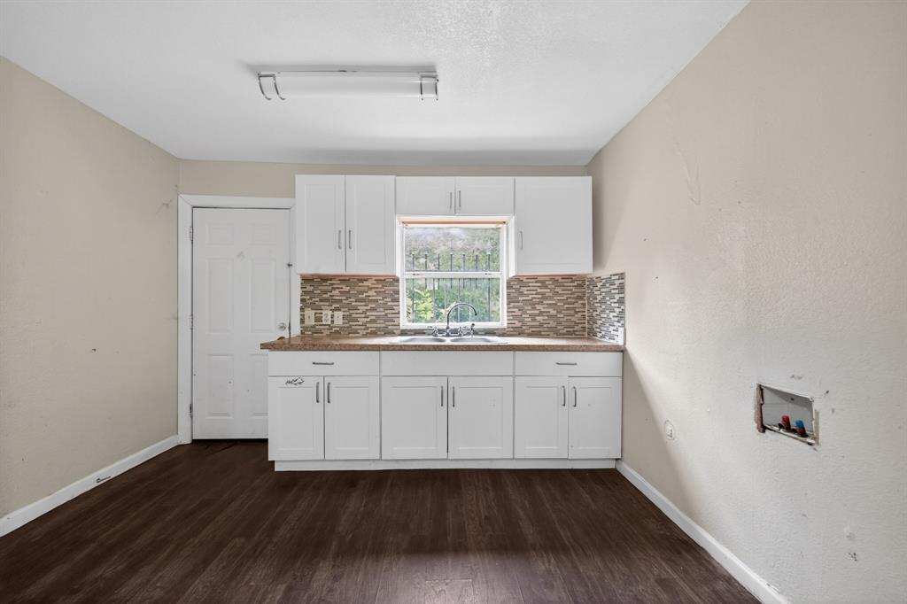 Deerpath Village 04 - Residential