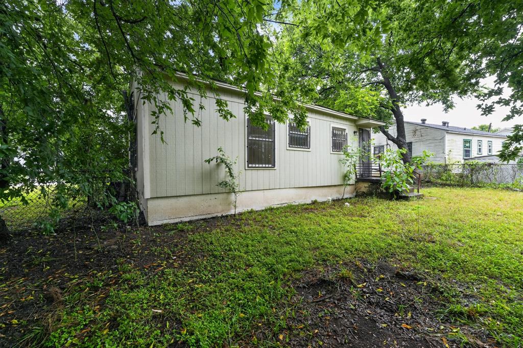 Deerpath Village 04 - Residential