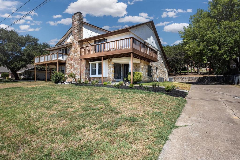 Decordova Bend Estate - Residential