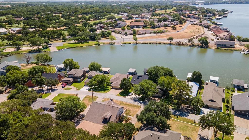Decordova Bend Estate - Residential