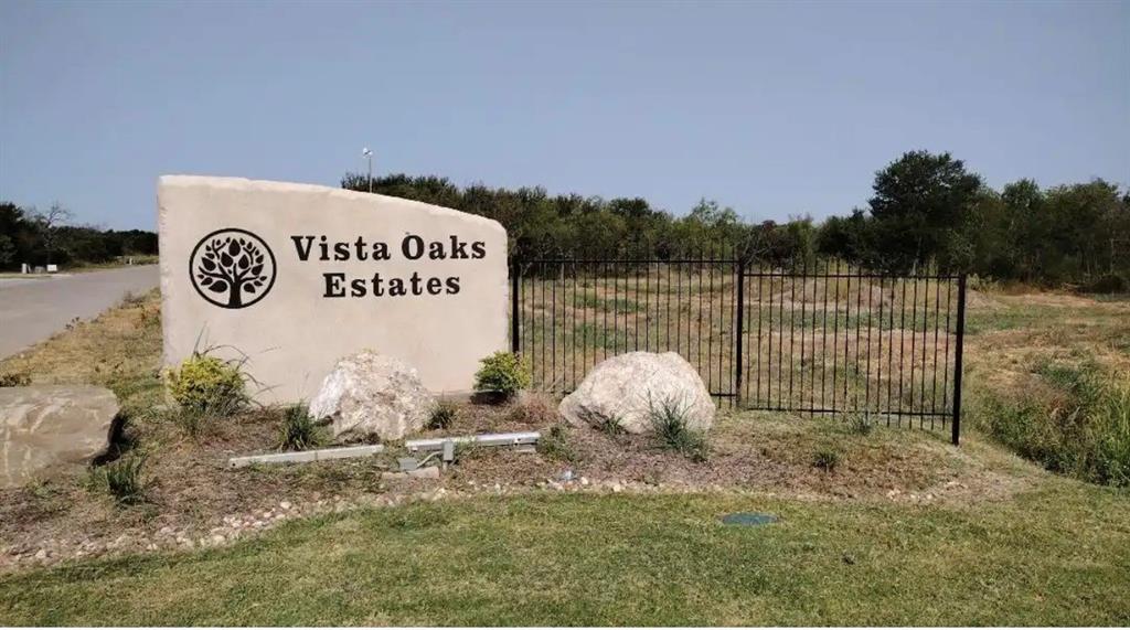 Vista Oaks Estates Add - Land