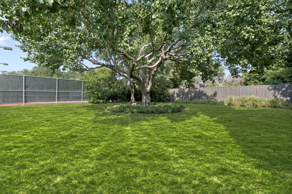 Preston Trails 6th Sec - Residential