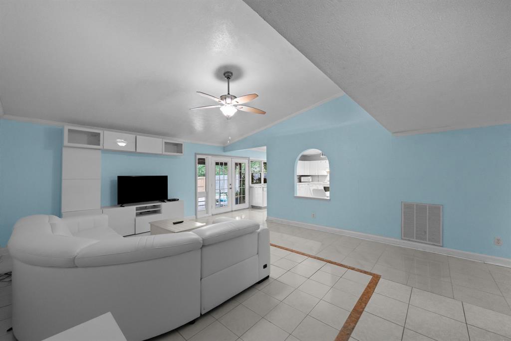 Lake Park Village 01 - Residential